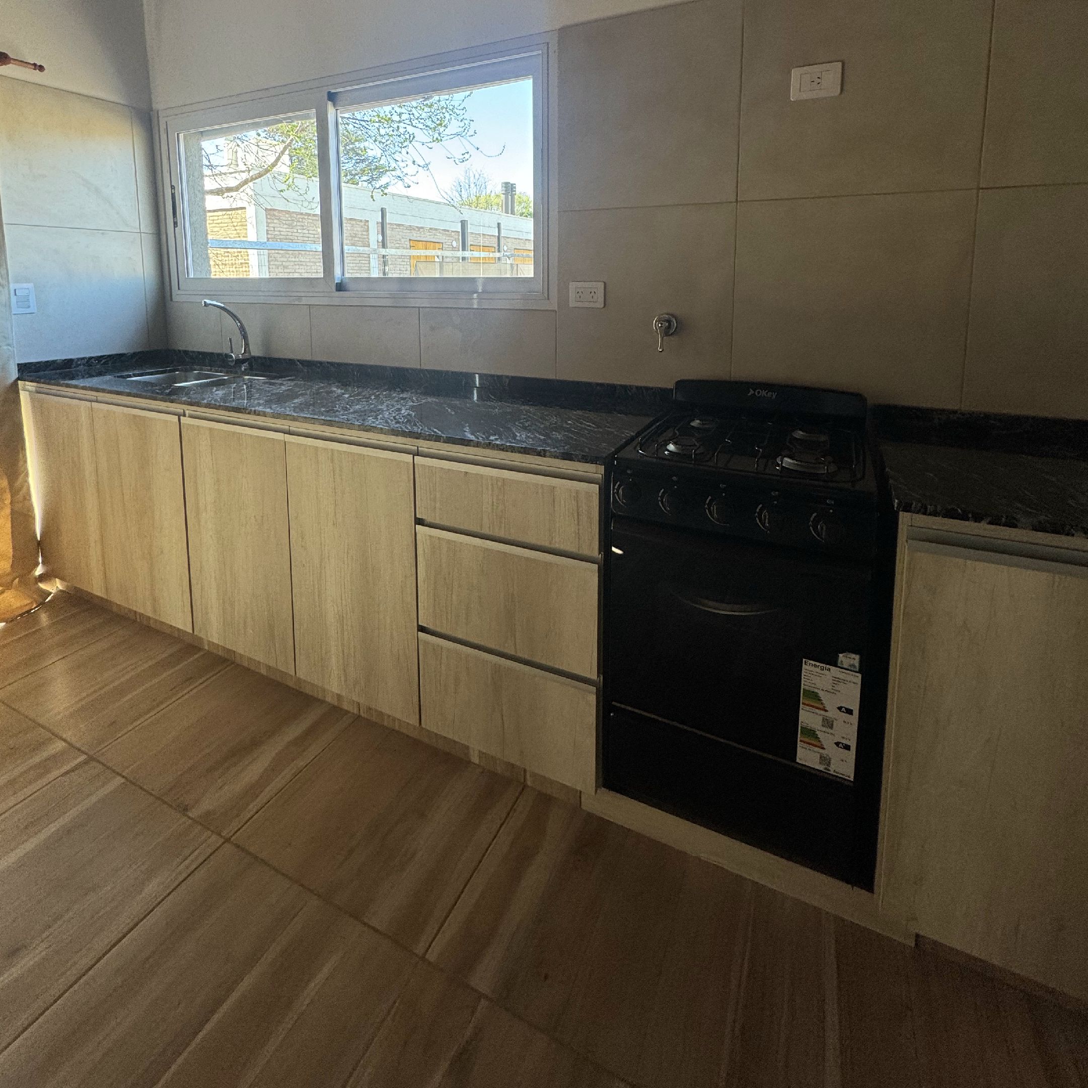 SAIRES AMOBLAMIENTO – 01